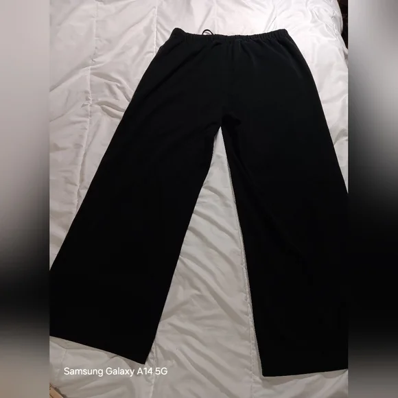 American Eagle Black Pull On Stretch Pants Medium - Picture 9 of 9